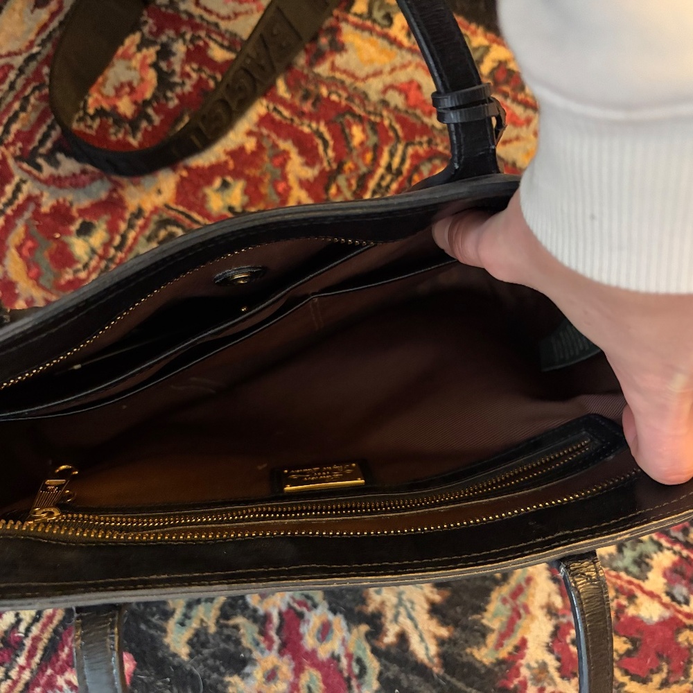 Lauren Ralph Lauren Black Leather Shoulder Tote with Front Pockets - Picture 6 of 11